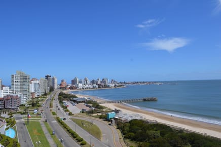 Alquiler apartamento 3 dormitorios -Playa Mansa