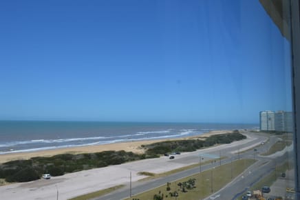 Apartamento primera linea alquiler temporada- Playa Brava