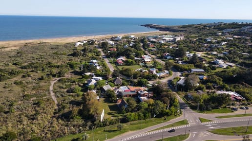 Venta de lote para inversores-Punta Ballena