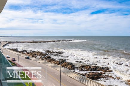 Venta Apartamento 3 Dormitorios- Península