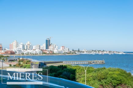 Venta de apartamento 3 dormitorios - Playa Mansa
