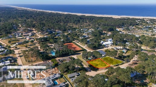 Lote en venta de 1000m2 en barrio privado Pinar del Faro