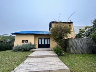 Casa en alquiler temporal de 3 ambientes en JOSE IGNACIO