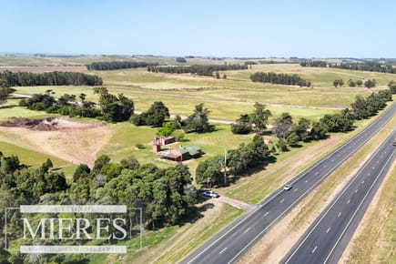 Chacra en venta de 3 ha con casa y galpón sobre ruta 9 a pocos min del mar.