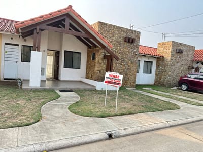 CASA 3 DORM, COND FONTANA FAMILY CLUB