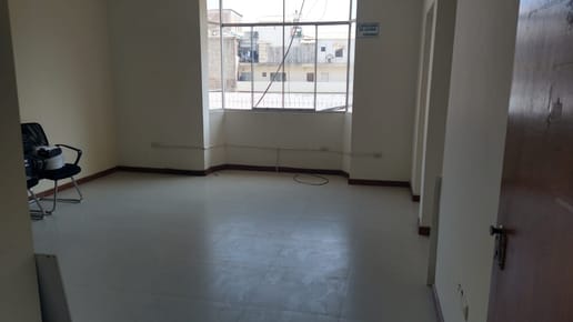 OFICINA EN ALQUILER – EN EL CENTRO DE PIURA