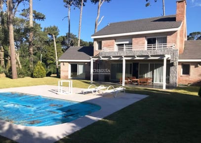 Casa 5 Dormitorios, Piscina y Barbacoa, San Rafael, Punta Del Este