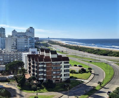 Venta Apartamento 3 Dormitorios Garage Vista, Playa Mansa Punta Del Este