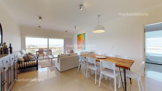 PENT HOUSE DUPLEX