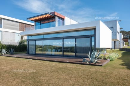 LAGUNA BLANCA CASA PRIMERA LINEA