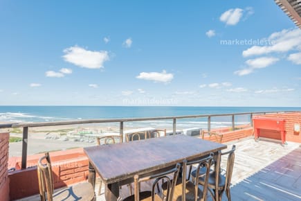 PENTHOUSE EN PLAYA BRAVA