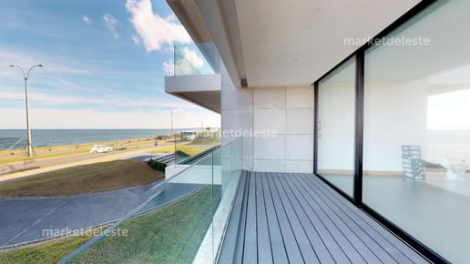 SEA BREEZES - 3 DORM.