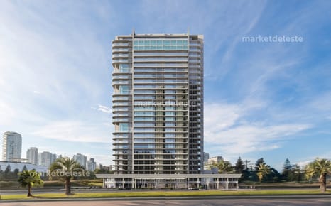 SUMMIT PENT HOUSE