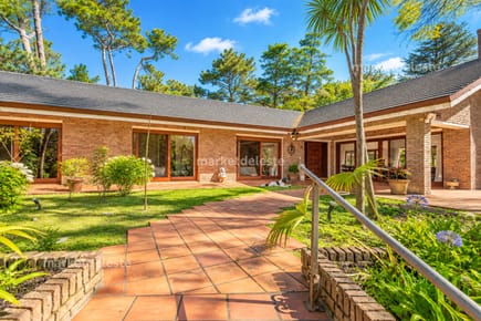 CASA EN PLAYA MANSA