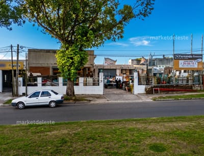 TERRENO DE 900 M2 EN AV LUSSICH