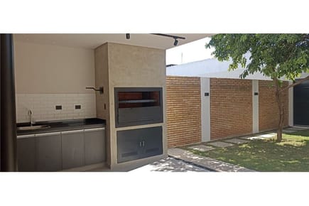 ALQUILER DE DUPLEX - LUQUE / LOMA MERLO
