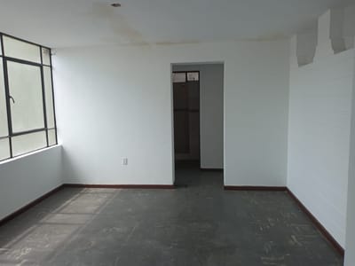SEvende departamento entre av mejico y jr la esmeralda la victoria