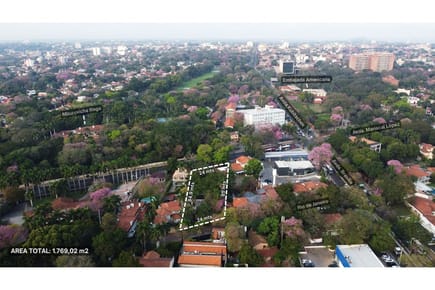 EN VENTA TERRENO DE 1769M2 SOBRE AVENIDA