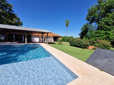 VENDO QUINTA EN AREGUA