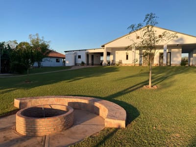 Residencia aleman en Independencia  2.500 m²