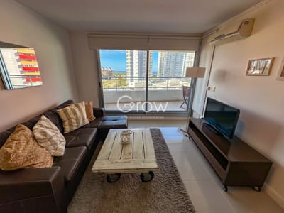 Departamento en venta en exclusiva torre en Punta del Este