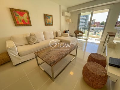 Arenas del Mar II - 2 dormitorios y medio con 2 baños, venta y alquiler.