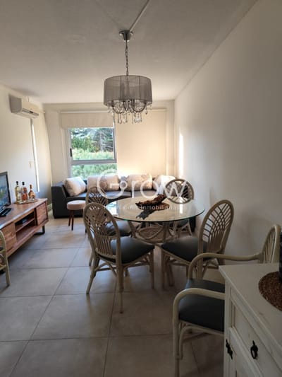 Departamento en alquiler sobre AV Roosevelt.