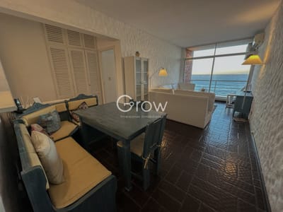 Apartamento en Alquiler con vistas al mar.