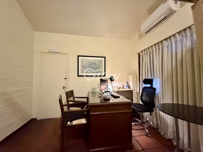 CASA EN VENTA - BARRIO CANTEGRIL, AV. CÓRDOVA
