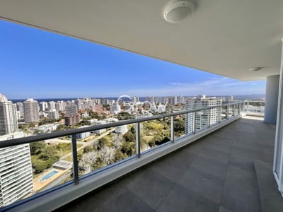 Penthouse de 4 suites en Torre One