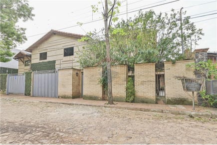 SE VENDE DUPLEX EN EXCLUSIVO BARRIO CERRADO