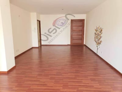 AMPLIO DEPARTAMENTO EN VENTA