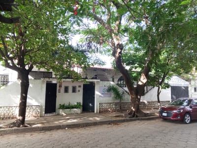 En Alquiler Casa 1 Planta 3 Dorm En Barrio Sirari