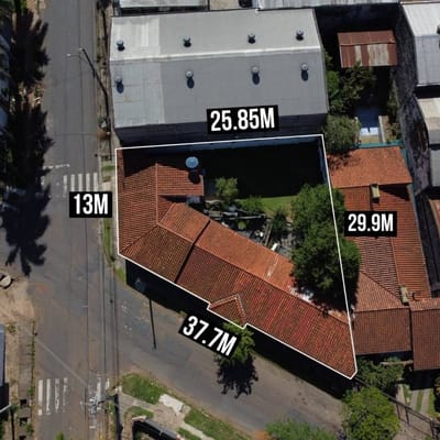 EN VENTA Casa para Refacción o Demolición de 558,8 m² EN  BARRIO HERRERA.