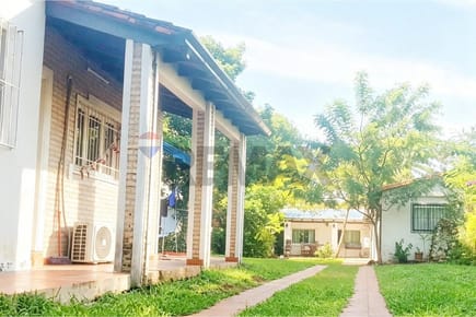 Casa en Venta en Barrio Pettirossi - Asunción