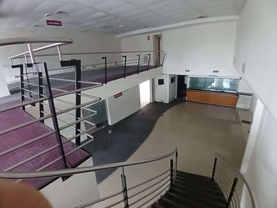 Alquiler  anual  de Gran Local Comercial | Oportunidad de inversión!