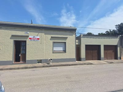 Venta de casa en Rocha con garaje