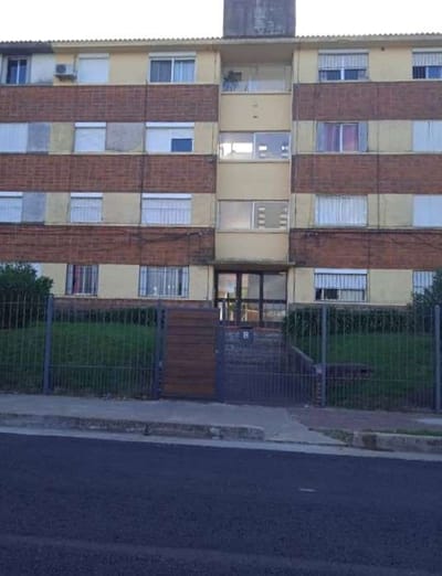 VENTA | Apartamento en San Carlos con 2 DORMITORIOS , 1 BAÑO, ESTACIONAMIENTO PRIVADO.