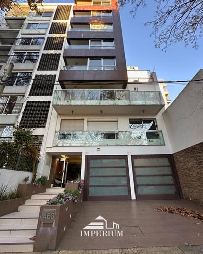 Venta Apartamento 3 Dormitorios con garage Punta Carretas