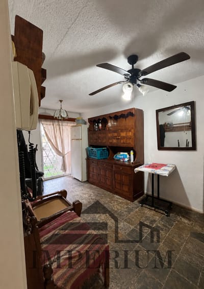 Venta apartamento 2 dormitorios con patio Cerro.