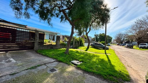 Venta Casa 3 Dormitorios + Apto A Metros del Futuro Shopping