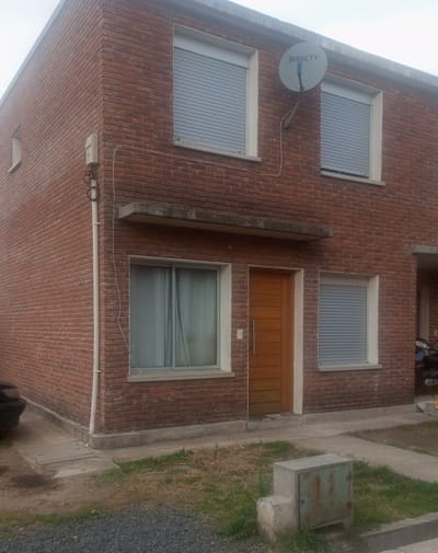 Venta Casa en cooperativa.   4 dormitorios en  Pando.