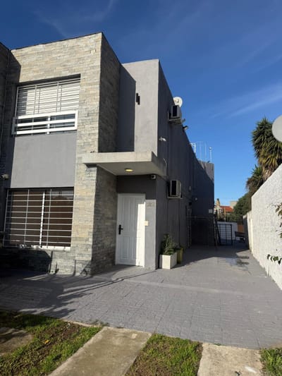 Alquiler Casa 3 dormitorios Parque Miramar