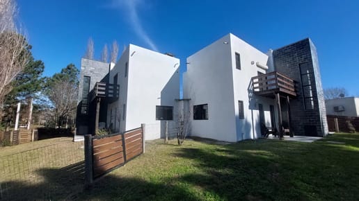 Venta Casa 3 dormitorios Pinares