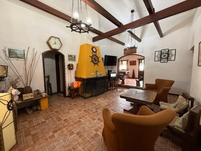 Venta Casa con Piscina + Apartamento Independiente | Parque del Plata