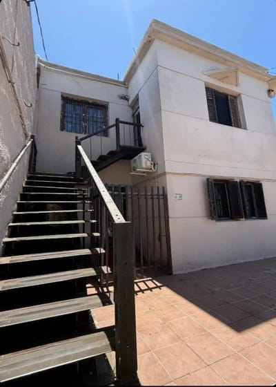 Venta Duplex con 15 Apartamentos 10 baños  La Paz