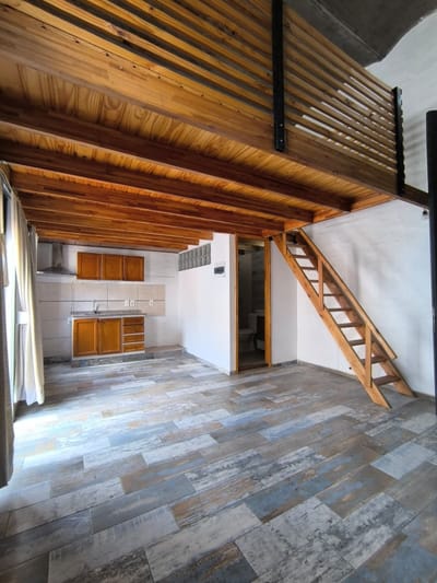 Alquiler Dúplex 1 dormitorio y balcón en Barrio Reus