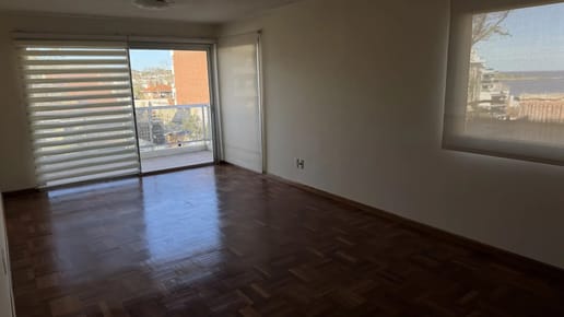 Alquiler Apartamento de 3 Dormitorios y 2 Cocheras Malvín