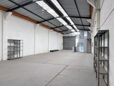 Alquiler Depósito 270 m² Jacinto Vera