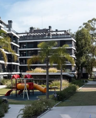 Alquiler Apartamento 2 dormitorios con Garage Punta Gorda.